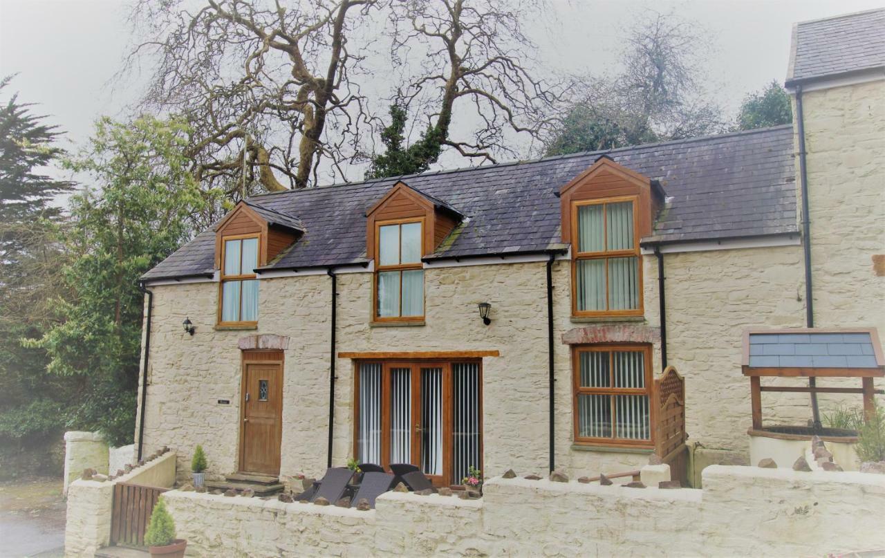 Rose Coach House Villa Pendine Buitenkant foto